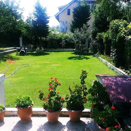 Jeelani Guest House Srinagar  Luaran gambar