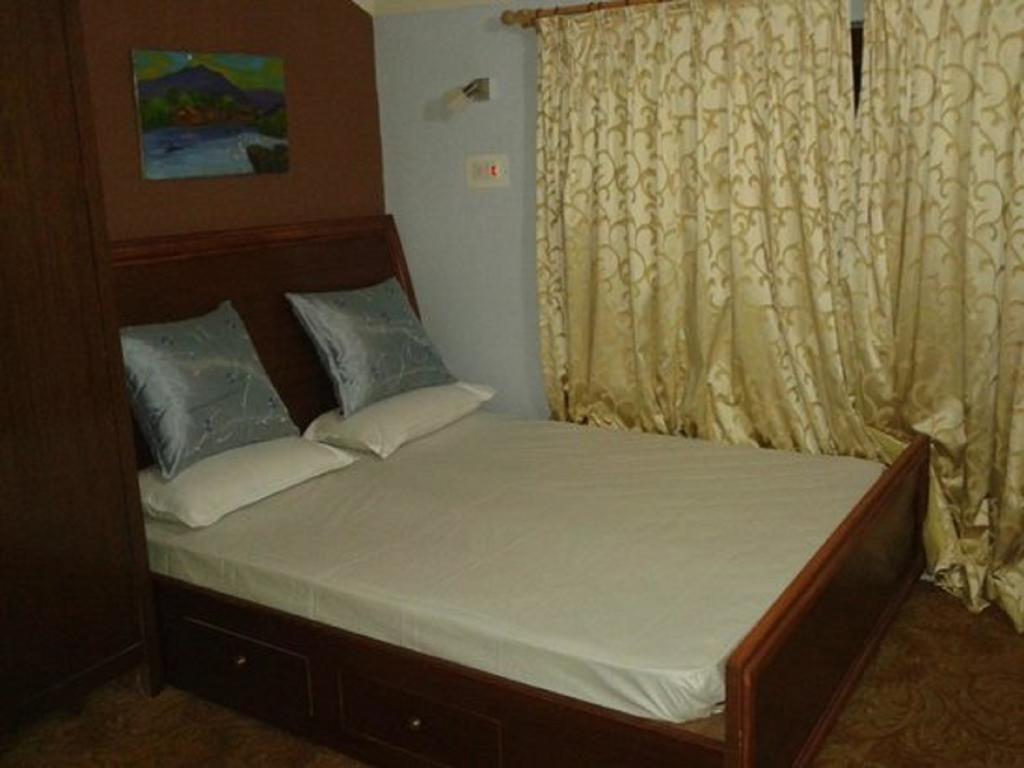 Jeelani Guest House Srinagar  Bilik gambar